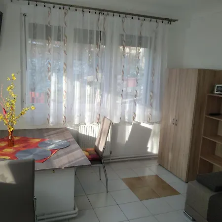 Fuege Vendeghaz 게스트하우스 3*